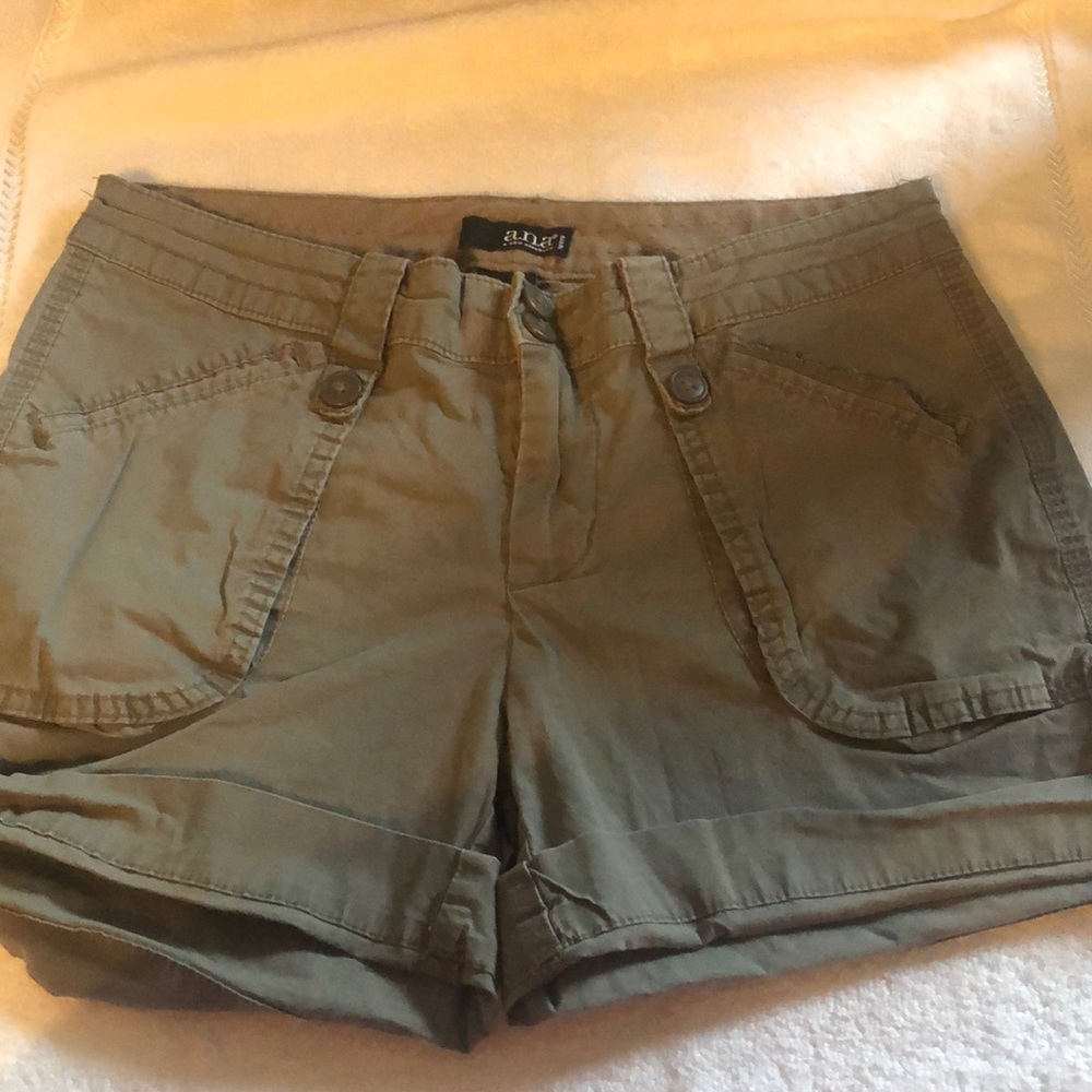 Gently worn a.n.a olive green shorts size 6 petite. Very good condition